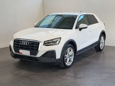 AUDI Q2 35 TFSI S tronic Business plus