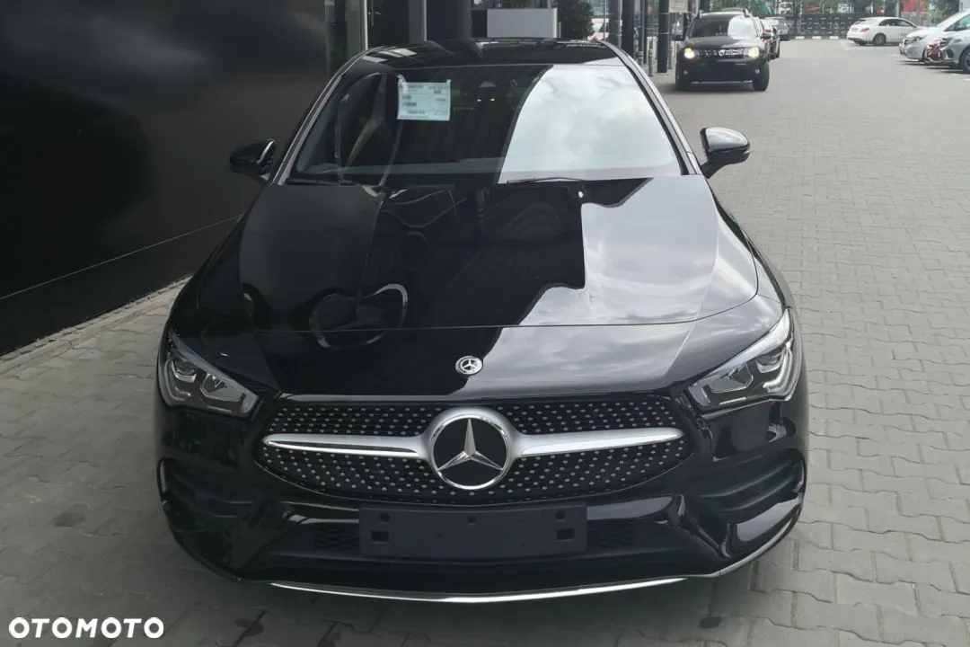 Mercedes-Benz CLA 200 Image 3