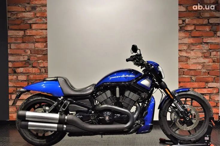 Harley-Davidson VRSCDX Image 1